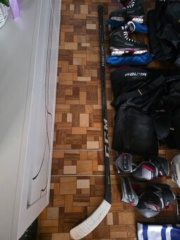 Hokejová výstroj - 8