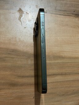 Predám Apple IPhone 13 PRO 256GB Green Minimálne Známky opot - 8