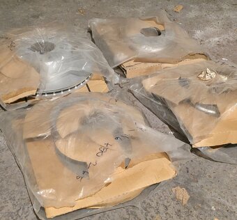 BMW e65 original brzdové kotúče - 8