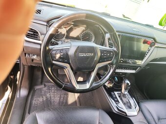 ISUZU D-MAX 2021 LSE - 8