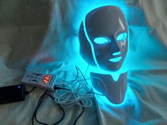 Kozmetický prístroj LED maska - 8