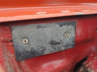 Audi 80 coupe B2 1.8 benzín 66 KW - 8
