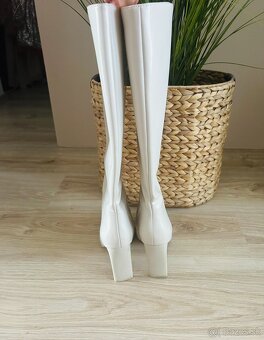 KRÁSNE ČIŽMY značky ZARA, PC 70 EUR - 8
