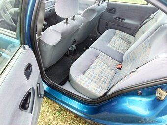 Renault Megane 1,4 B - 8
