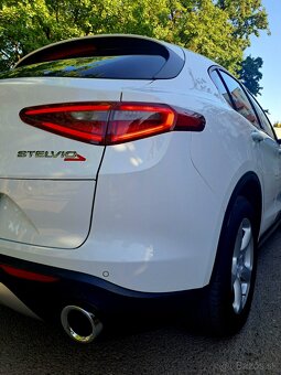 Predám ALFA ROMEO STELVIO - 8