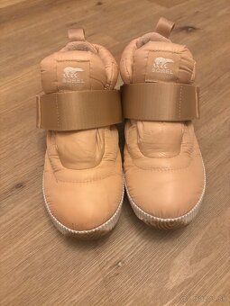 NWT Sorel Out N About Puffy Boot High Top Sneaker Waterproof - 8