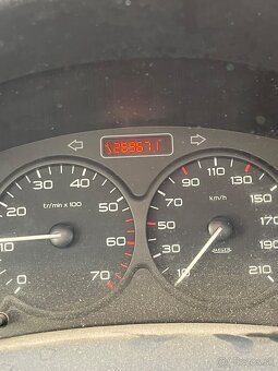 Berlingo 1.4i 55kw - 8