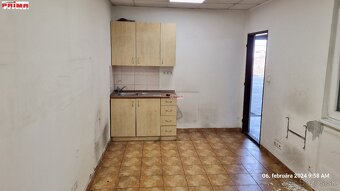 ID 3123 Prenájom: hala: 382 m2, Žilina - 8