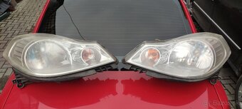 Predám predné svetlá na Renault Thalia rok 2009 - 8