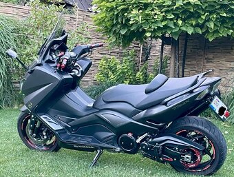 YAMAHA T-Max 530 BLACK EDITION ABS-PC-LED-MIVV-K&N-TC - 8
