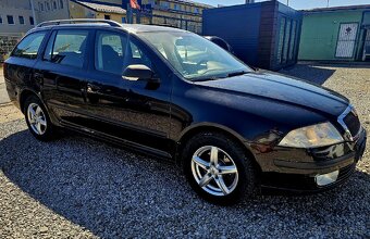 Škoda Octavia Combi 1.9 TDI Elegance DSG Rezervovane - 8