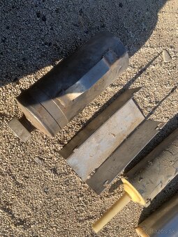 Motor a prevodovka na mlyncek 22 delo na klobasi - 8