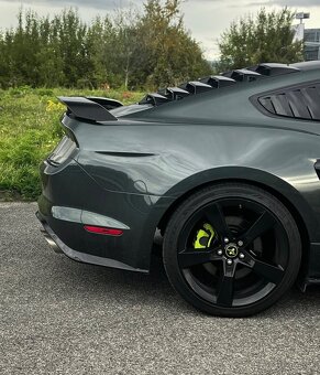 Ford Mustang 5.0 - 8