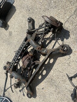 Predám na Mercedes W140 diely - 8