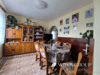 Na predaj priestranný rodinný dom v Ostrihome - 8