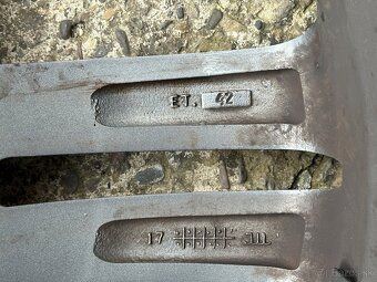 MAM Leichtmetallräder A1 235/45ZR18 - 8