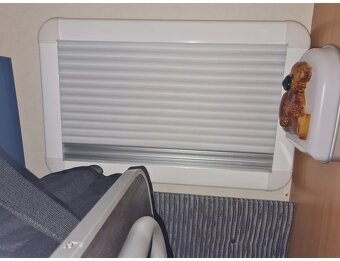 Dometic výklopné okna do obytného auta, karavanu - 8