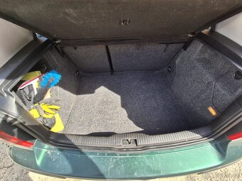 PREDÁM  VW Golf 4 - 8