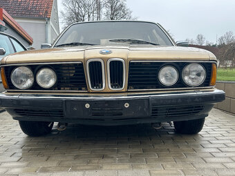 BMW 7 E23 728i pred face pojizdne - 8