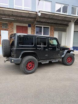 Jeep Wrangler JK Unlimited 3.6 V6 - 8