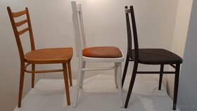 3 staré drevené stoličky v dobrom stave, každá je iný typ - 8