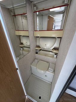 Karavan Chateau 380 - 8