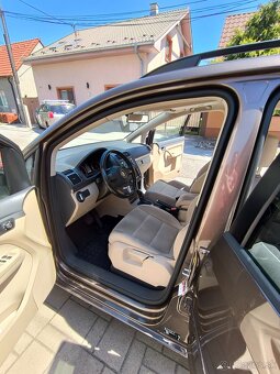 Touran 1.6 TDI Comfortline, 77 kW, A7, 5d - 8