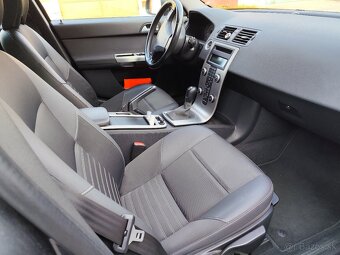 Volvo v50 - 8