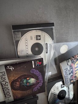 Zberateľské Playstation 1 a psone s hrami - 8