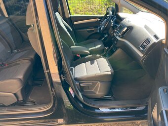 Volkswagen Sharan 2.0TDi DSG 125kw r.v.2012 Panoráma - 8