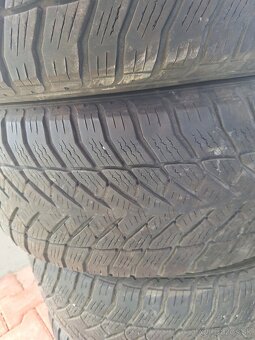 Zimné pneu Goodyear Ultragrip + SUV 4x4 255/60r18 - 8