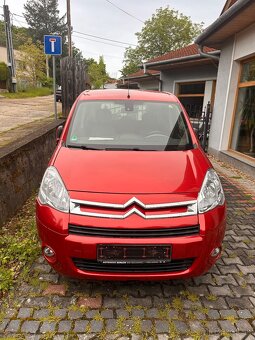 Predám Citroen Berlingo 2011 1.6i 88kw naj.189000km - 8