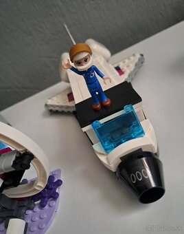 Lego raketa vesmírne divadlo - 8
