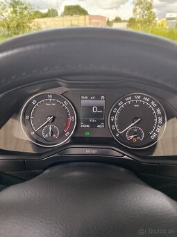 Škoda Superb combi 3 2016 1.6 88 kw - 8