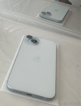 Predám Iphone 15 Plus, 256Gb 91% zdravie batérie - 8