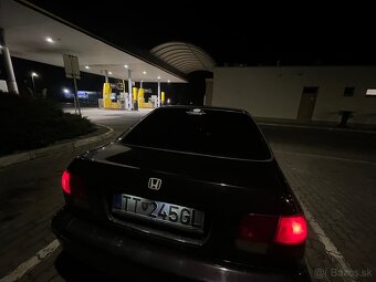 Honda Civic 6g - 8