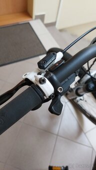 Dámsky horská bicykel SPECIALIZED Myka expert - 8