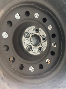 215/60 R16 Zimné pneumatiky + oceľové disky, puklice - 8