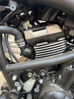 Kawasaki vulcan 650s - 8