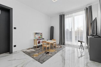 AKCIA BE.LIVE COMPANY- NÁDHERNÝ- 4-IZBOVÝ- BYT- 105m2- BÁČ - 8