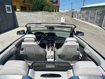 Mercedes E 250 CGI cabrio - 8