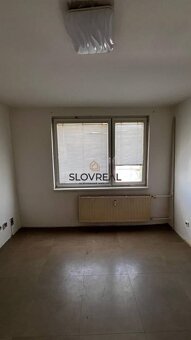 ✅ SLOVREAL ponúka na predaj Garsónku v obľúbenej lokalite Le - 8