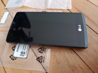 LG Leon 4GLTE - 8