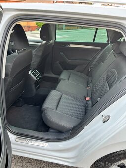 Škoda Superb 3 Combi 2.0 TDI Style 110kW 7.st. DSG TOP - 8