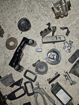 Subaru impreia 1.generacia diely - 8