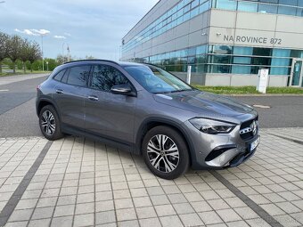 Na prodej Mercedes Benz GLA 200D - 8