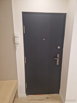 3i zariadený byt s balkónom, Prievidza - 8