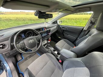 Toyota Auris 1.6 Touring Sports - 8