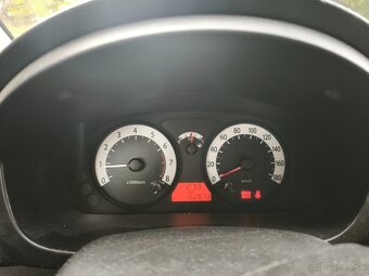 TOP STAV 2010 Kia Picanto 1.1 48 kW - klíma, STK/EK 03/2027 - 8