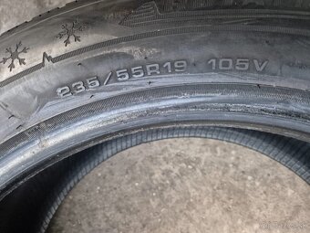 235/55 r19 zimné 4 ks CONTINENTAL+DUNLOP dezén 7,4 - 7,3 mm - 8